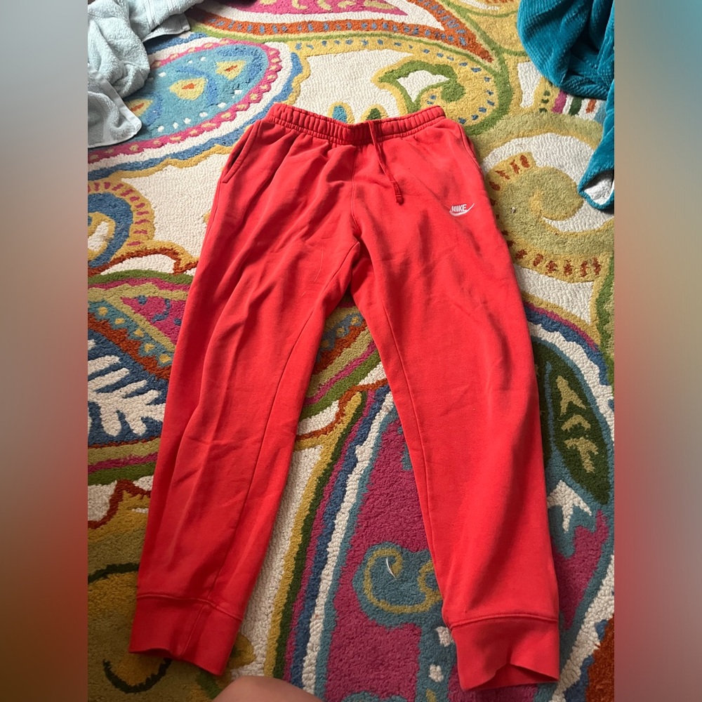 Men’s Nikes Sweat pants